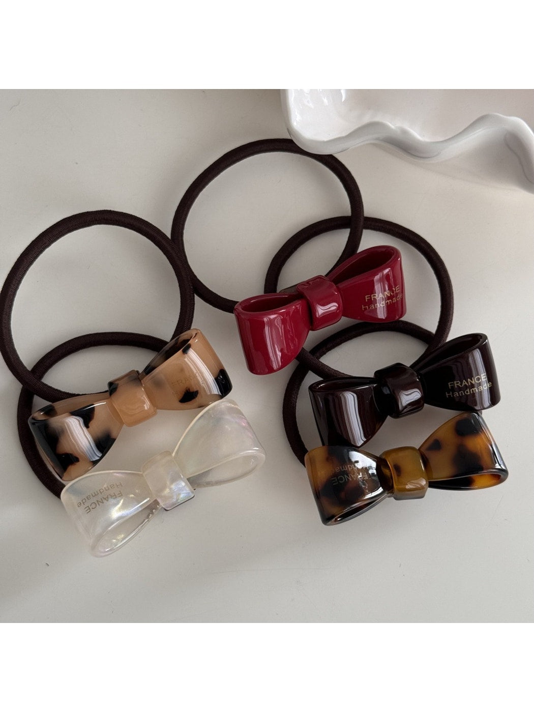 Gifty - Glossy Acetate Bow Elastic Hair Tie