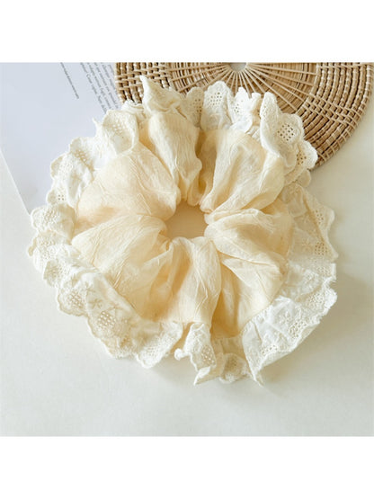 Gifty - Cream Apricot Lace Hair Tie