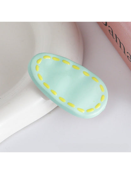 Beau - Spring Summer Oval Hair Clip