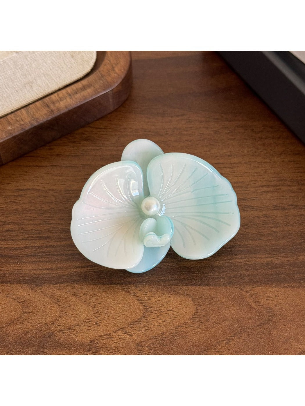 Beau - Elegant Versatile Orchid-Shaped Hair Clip