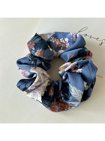 Gifty - Large Floral Satin Fabric Hair Scrunchie