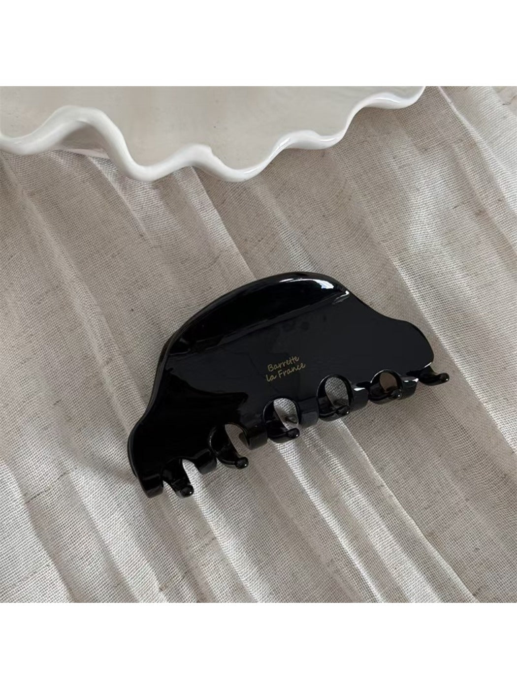 Beau - Beautiful Acetate Fashionable Hair Clip