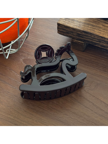 Beau - Openwork Rocking Horse Plastic Claw Clip