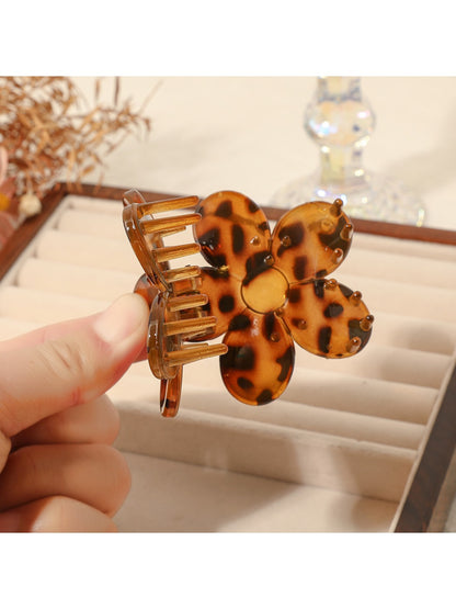 Beau - Cute Flower Shaped Hair Clip