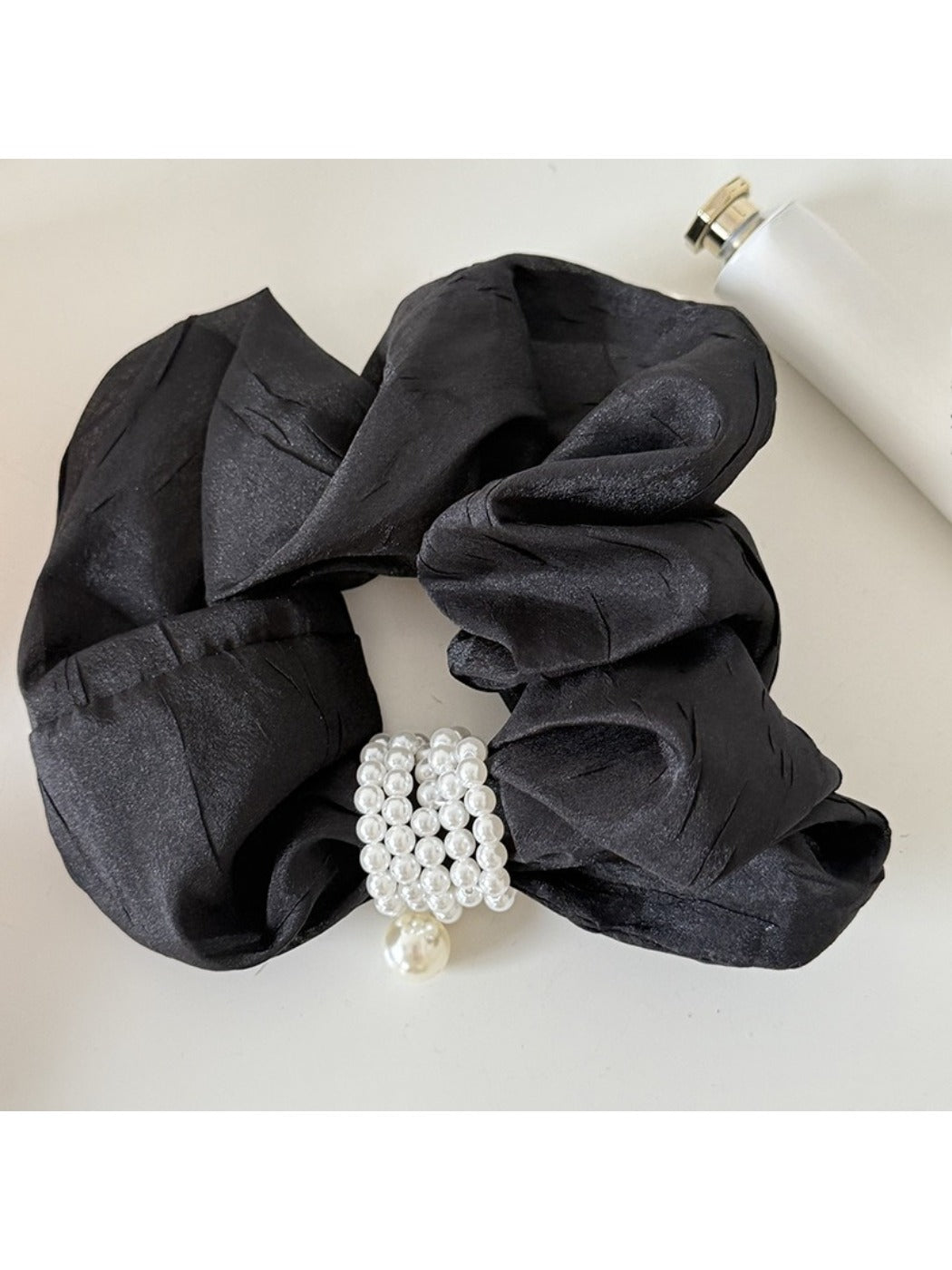 Gifty - Minimalist Mesh Woven Scrunchie