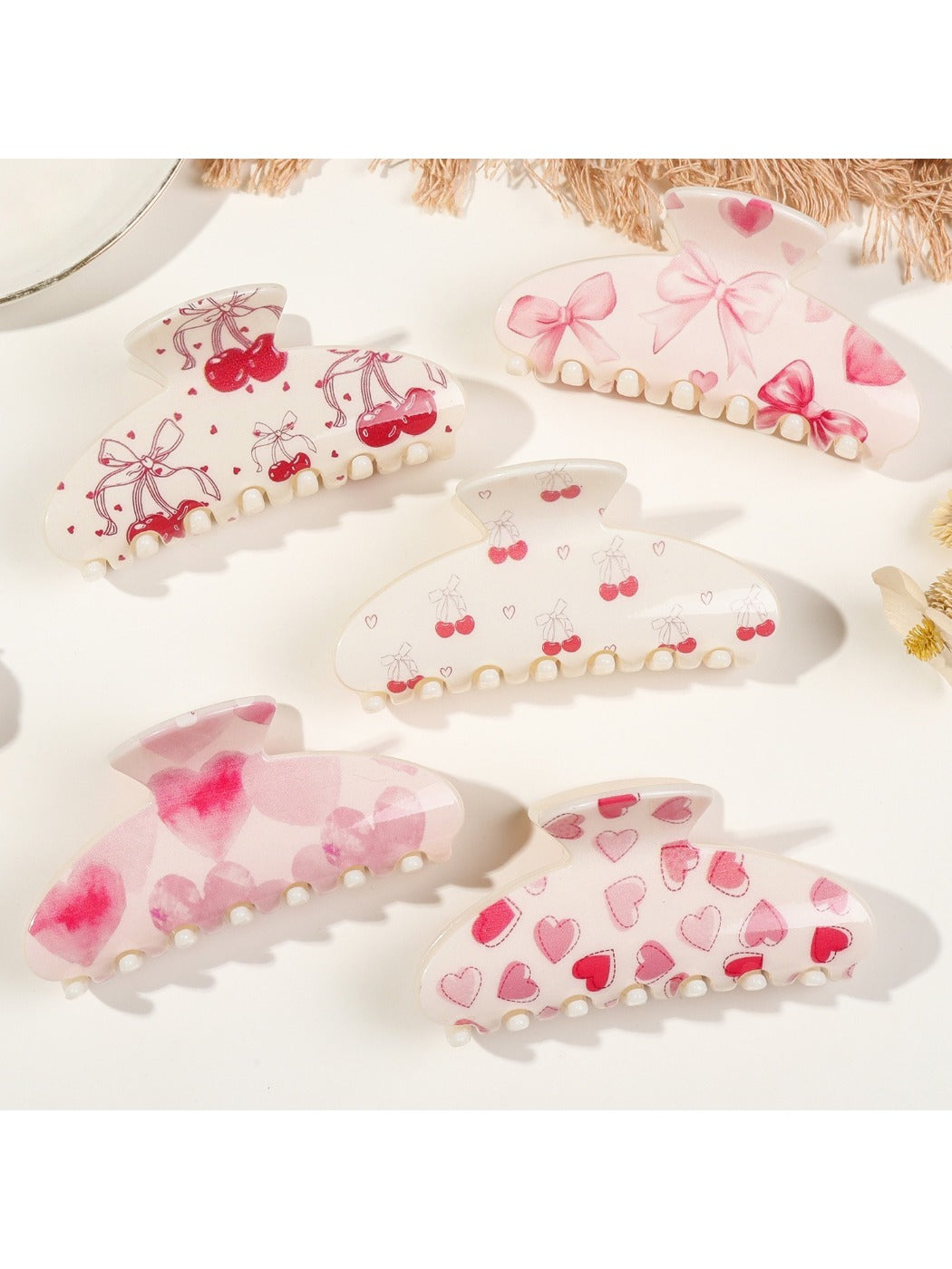 Beau - Valentine'S Adorable Pink Claw Clip