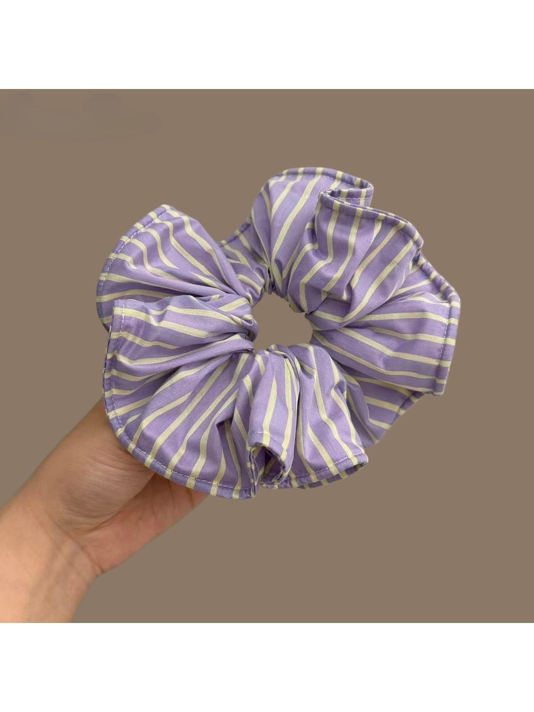 Gifty - Purple Striped Polyester Line Pattern Scrunchie