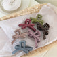 Beau - Glossy Bow Shape Plastic Claw Clip