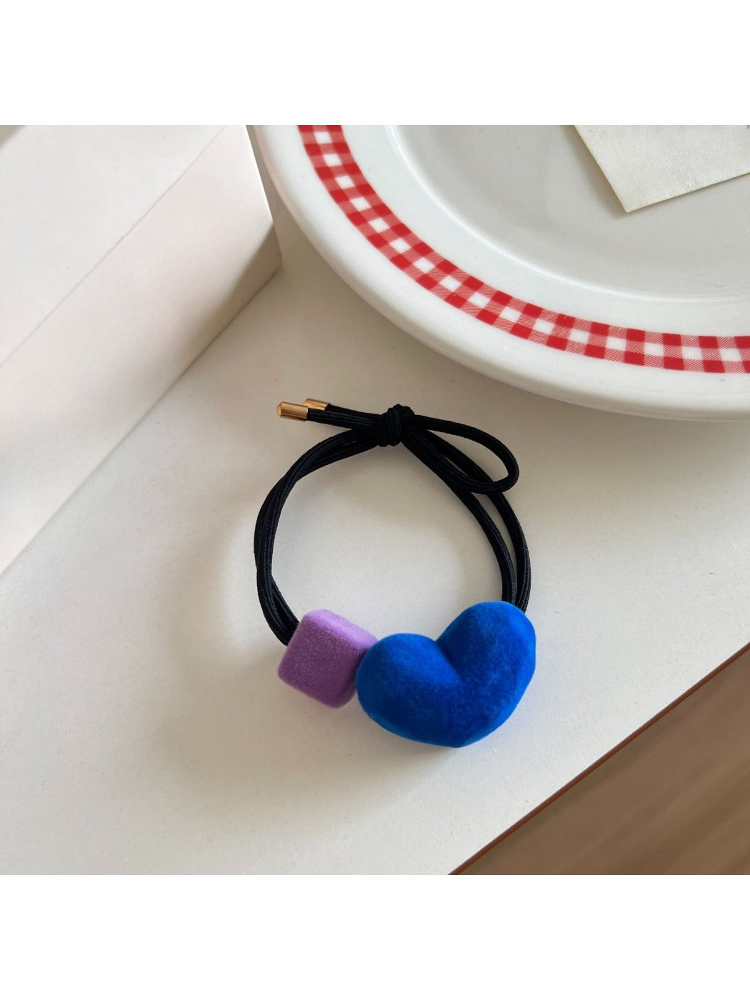 Gifty - Simple Cute Heart Shape Hair Tie