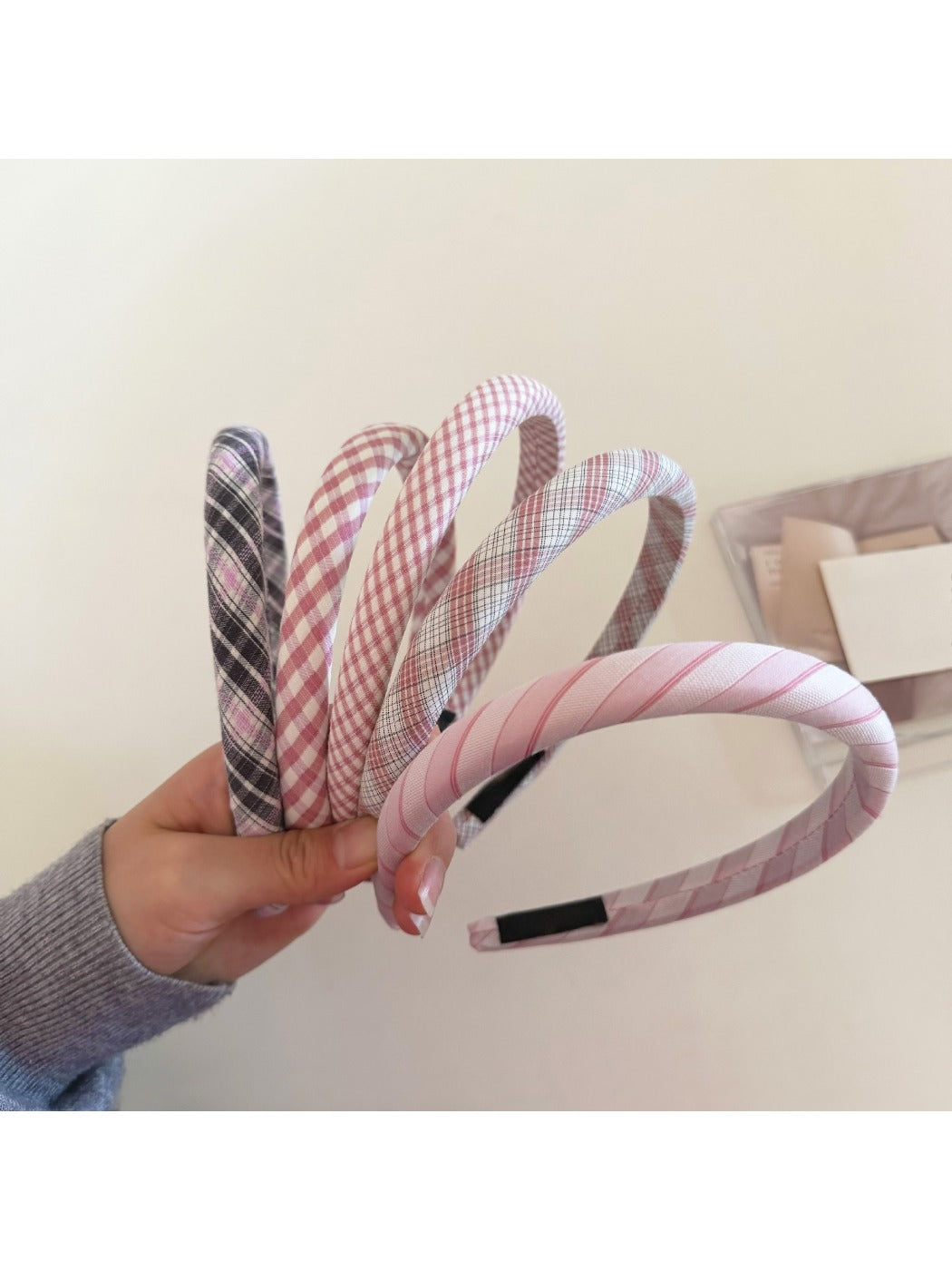 Gifty - Sweet Plaid Thin Edged Headband