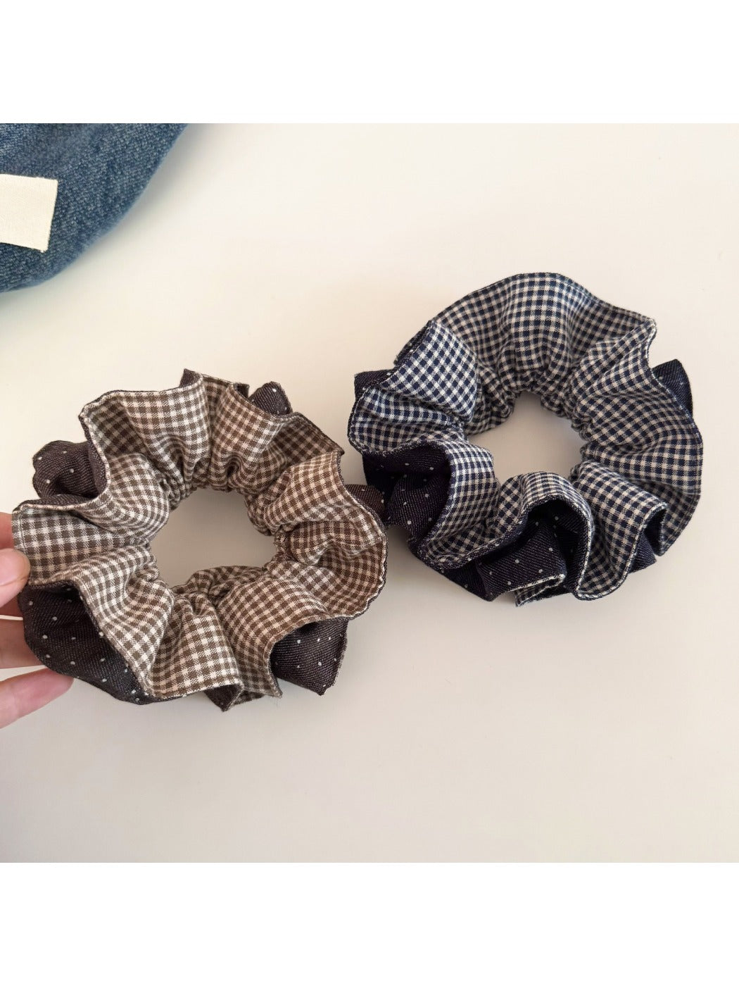 Gifty - Trendy Plaid Polka Dot Scrunchie