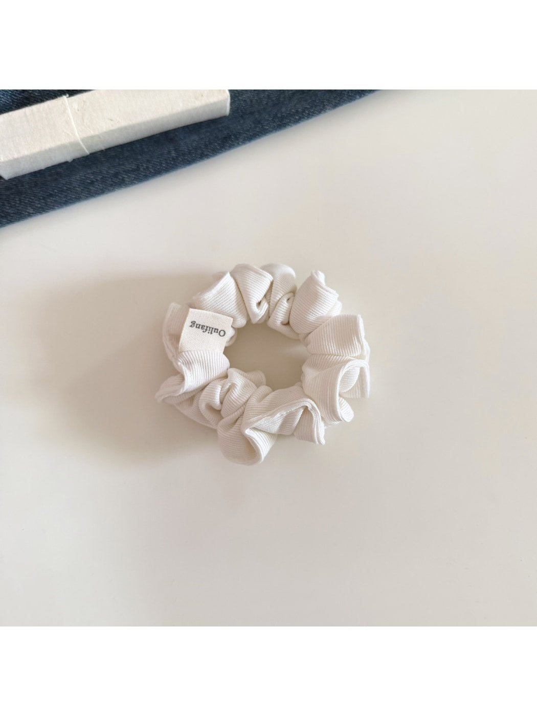 Gifty - Minimalist Ribbed Knit Polyester Scrunchie