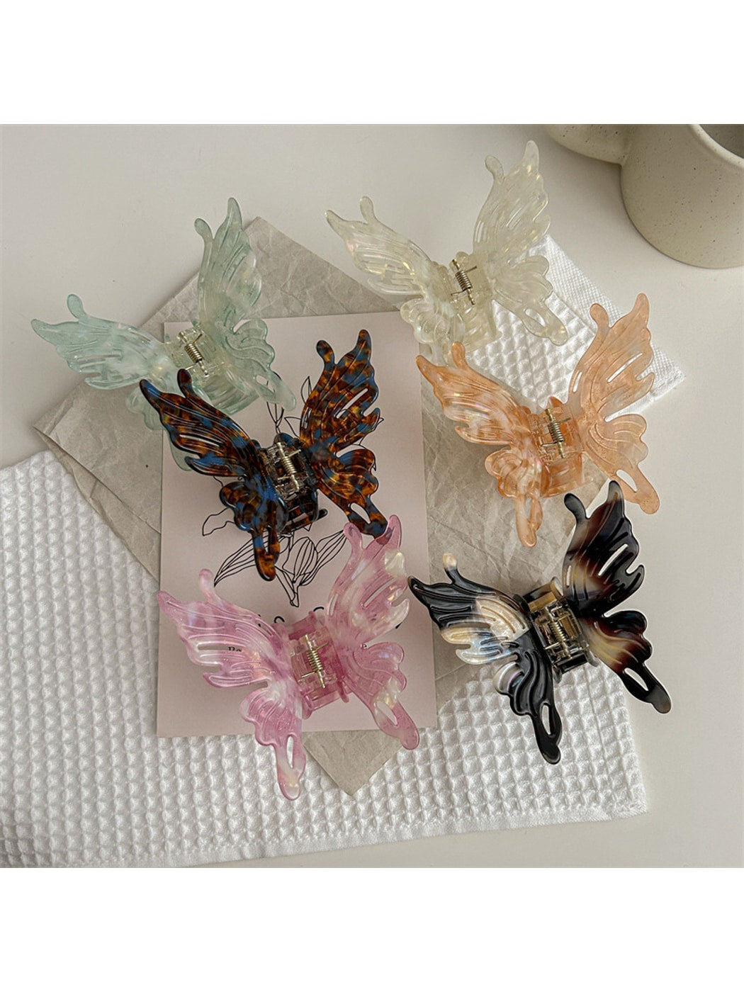 Beau - Elegant Acetate Fiber Butterfly Claw Clip