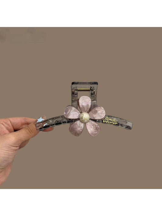 Beau - Plastic Floral Shape Decorative Claw Clip