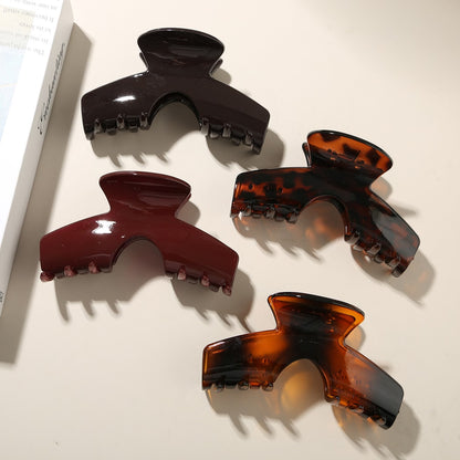 Beau - Simple Arc Shape Glossy Fashion Claw Clip