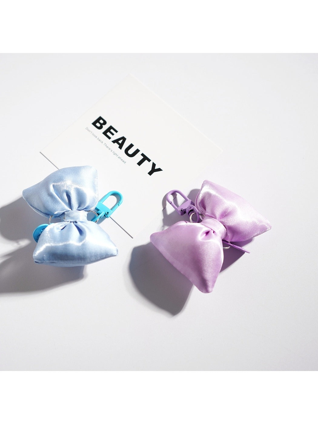 Keypus - Delicate Solid Color Bow Keychain