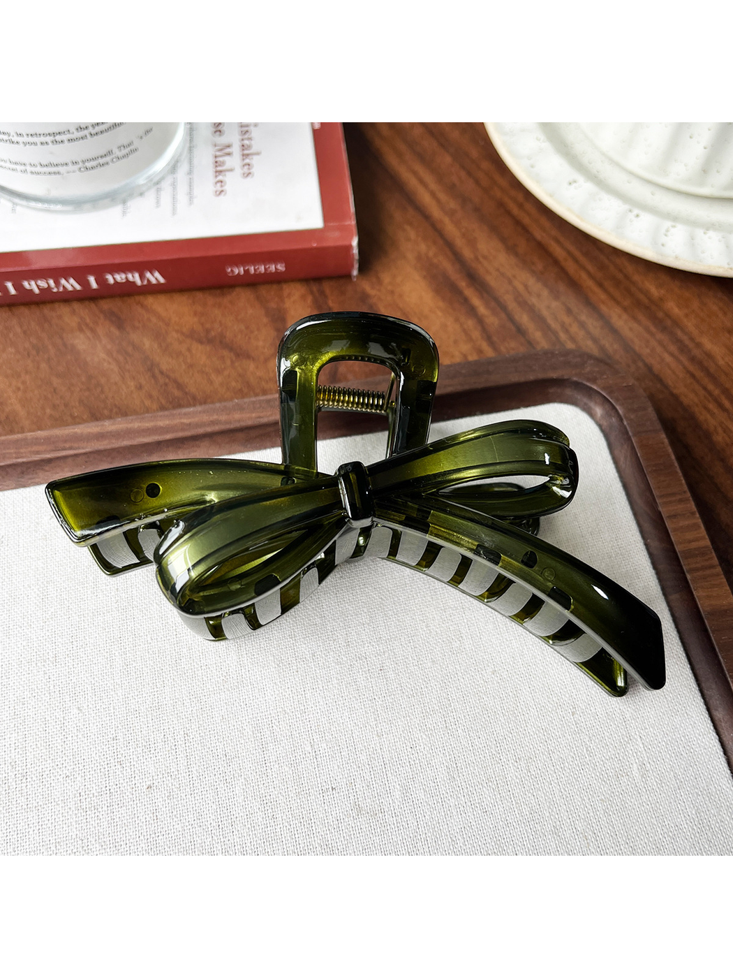 Beau - PC Bow Accent Geometric Ring Hair Claw Clip