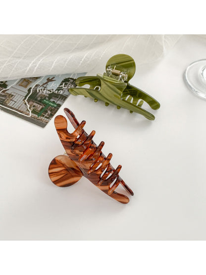 Beau - Minimalist Linear Pattern Claw Clip