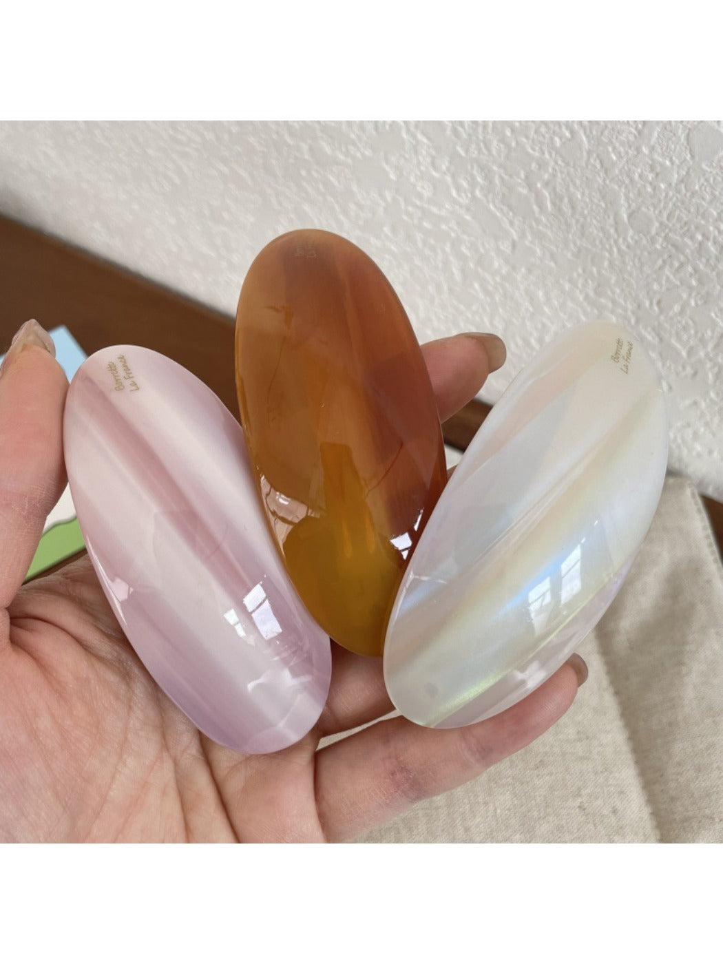 Beau - Minimally Elliptical Acetate Hair Clip
