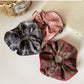 Gifty - Vintage Plaid Hair Tie