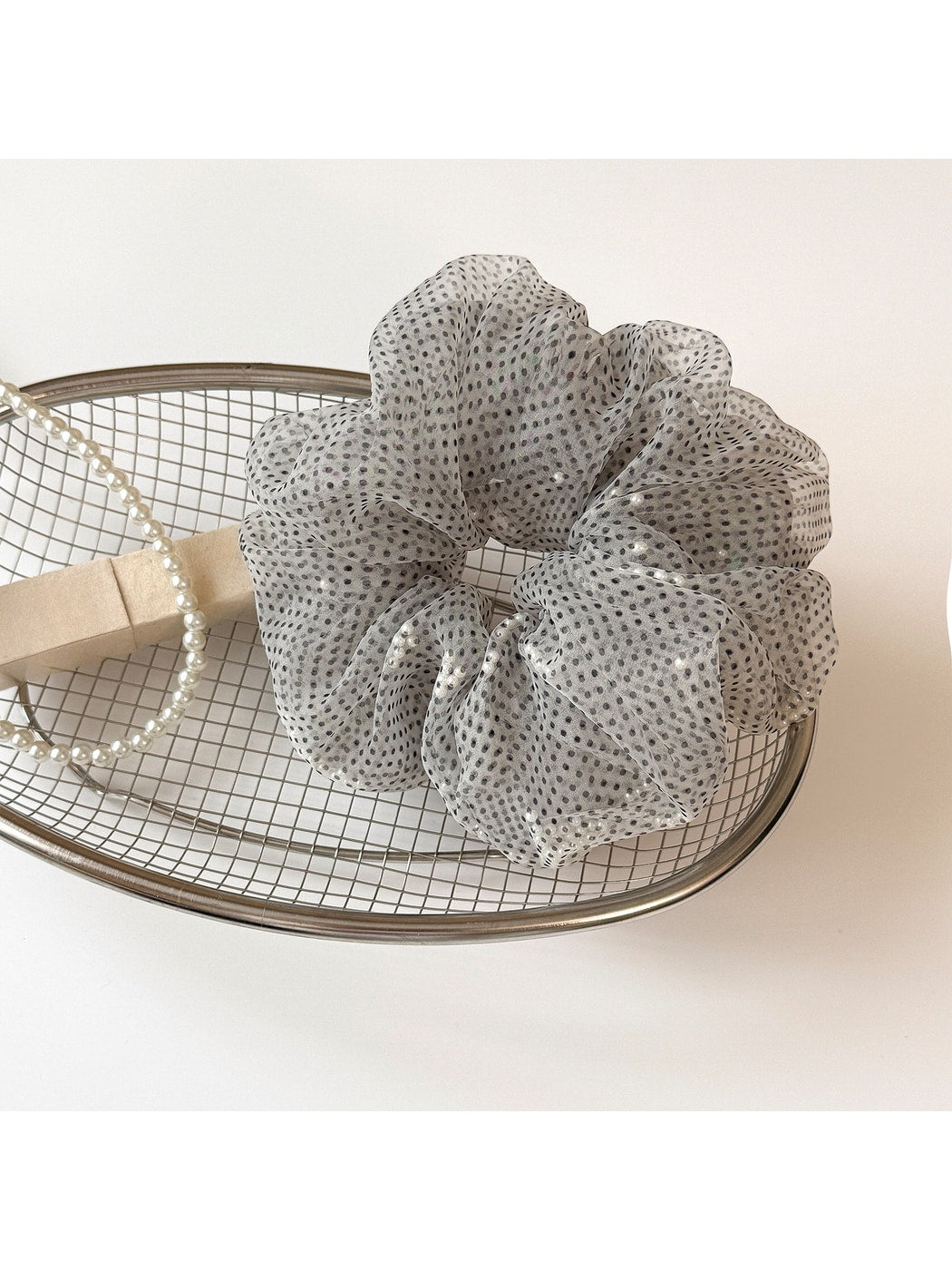Gifty - Polka Dot Mesh Ruffled Ponytail Scrunchie