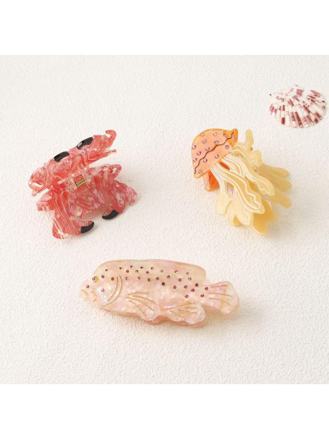 Beau - Marine Animal Shaped Acetate Hair Clip