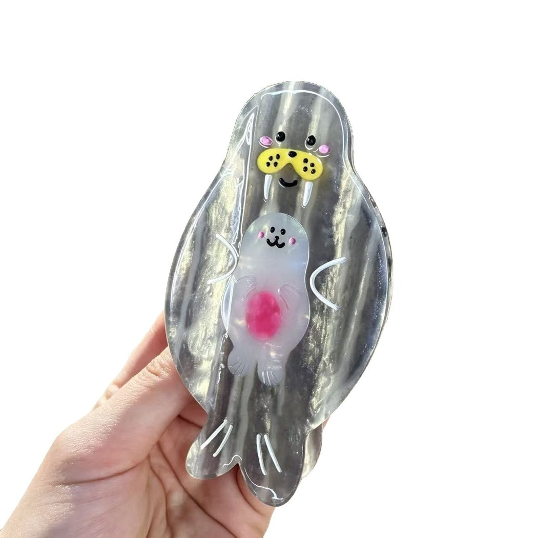 Beau - Cute Seal Acetate Animal Claw Clip