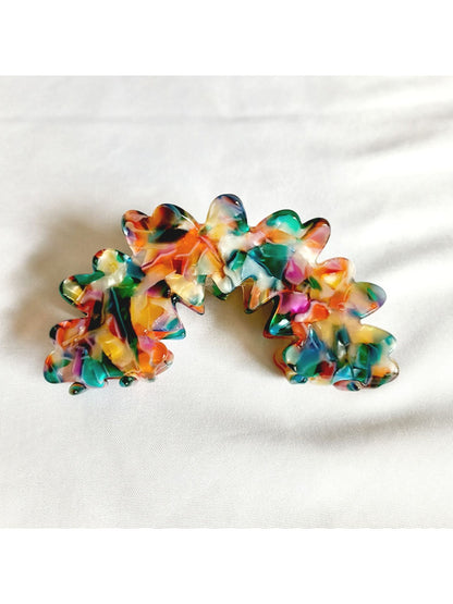 Beau Wave Cloud Shaped Claw Clip with smooth matte finish and wave design