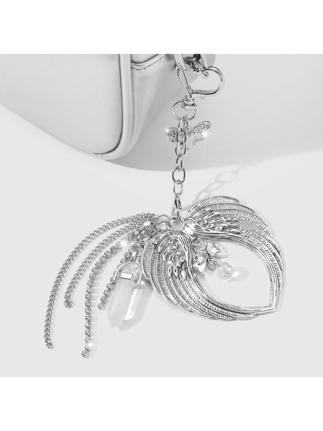 Keypus - Y2K Gothic Angel Wings Star Detail Keychain