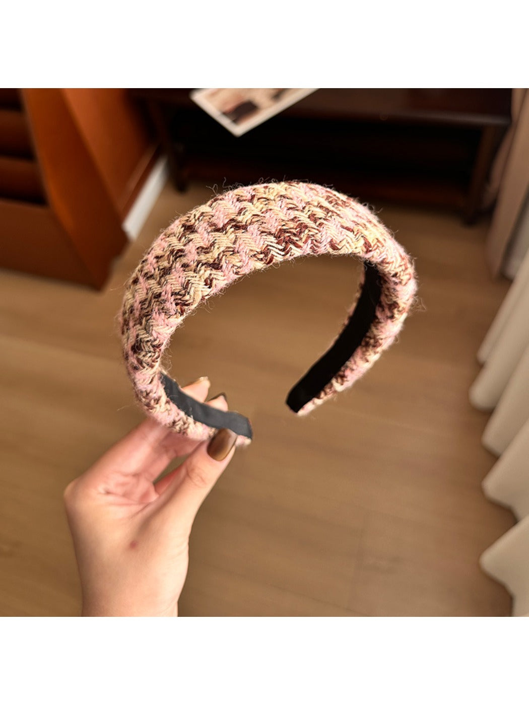 Gifty - Cozy Knit Headband Color Block Design