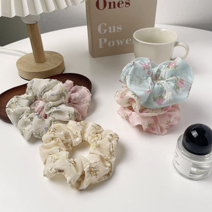 Gifty - Organza Embroidered Scrunchie