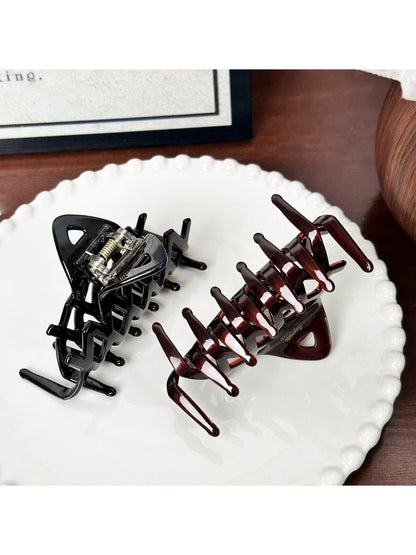 Beau - Retro Acetic Acid Cross Hollow Hair Clip