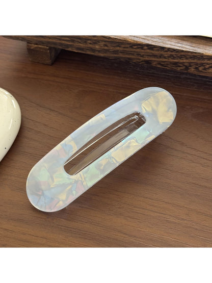 Beau - Marbled Heart Cutout Acrylic Hair Clip