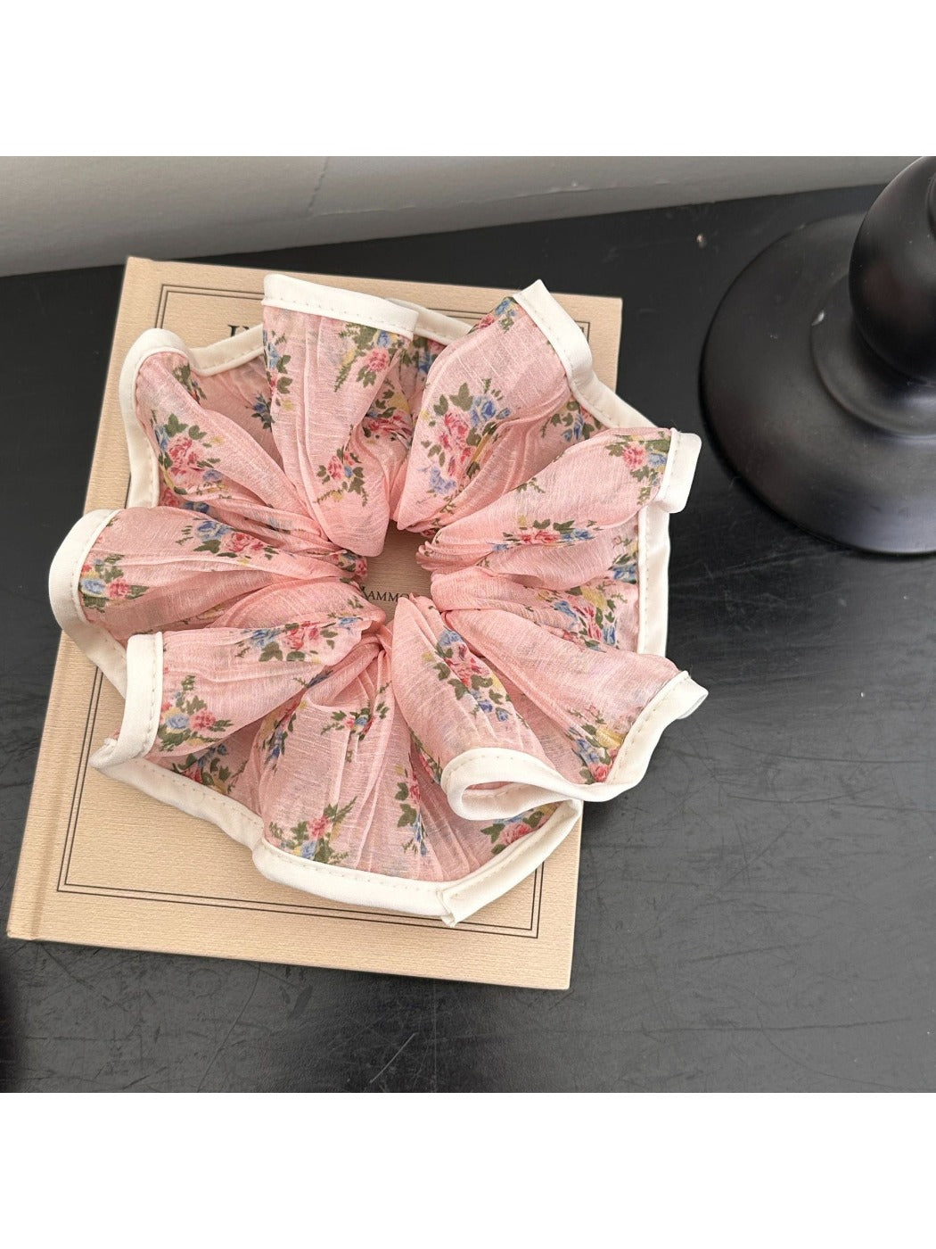 Gifty - Floral Scrunchie Hair Tie for Women