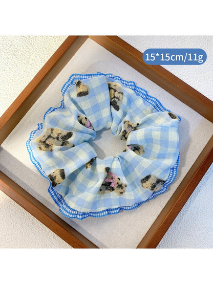 Gifty - Adorable Bear Striped Scrunchie