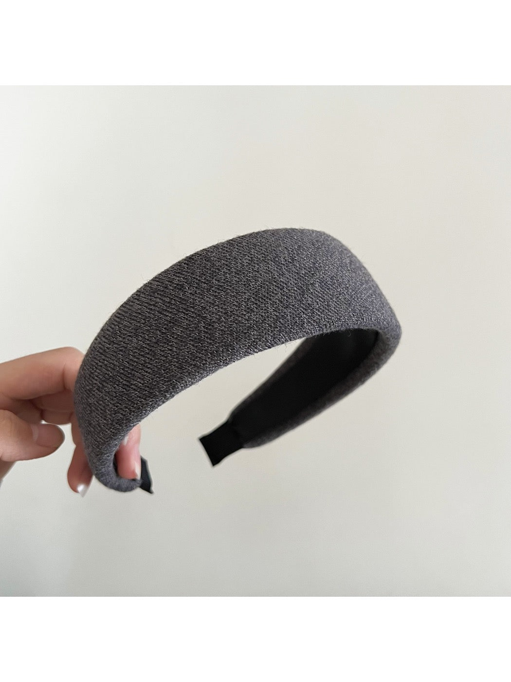 Gifty - Knit Wide Hair Hoop