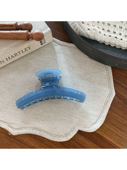 Beau - Elegant Solid Color Curved Claw Clip
