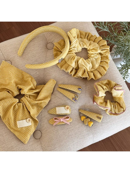 Gifty - Yellow Plaid Scrunchie Hair Clip and Headband