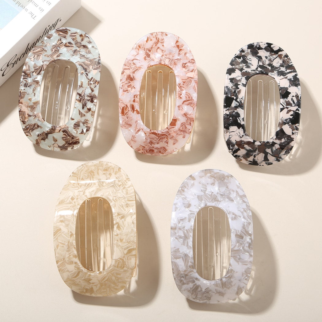 Beau - Women's Acetate Oval Hair Clip