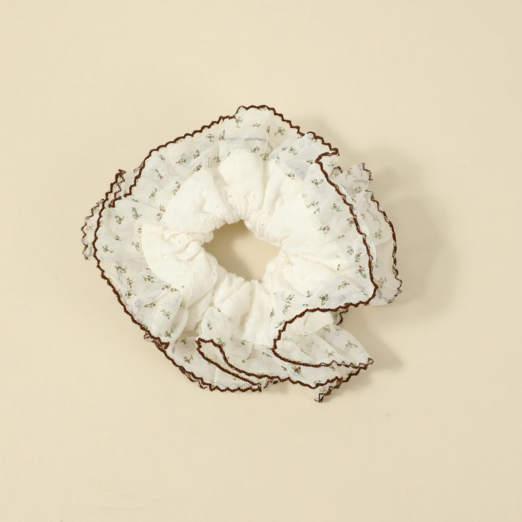Gifty - Spring Floral Lace Scrunchie
