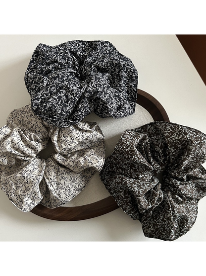 Gifty - Vintage Floral Simple Polyester Scrunchie