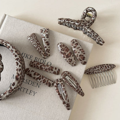 Beau - Leopard Print Patterned Fabric Claw Clip