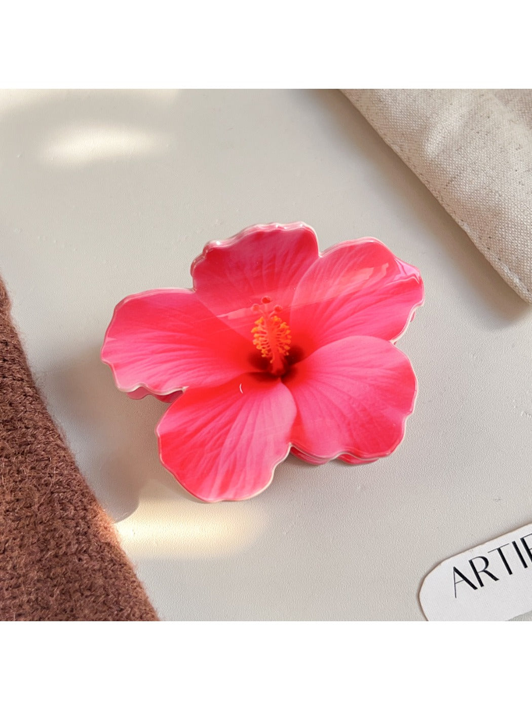 Beau - Elegant Floral Hair Clip