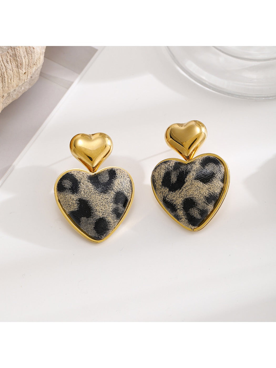 Earedge - Valentines Day Leopard Heart Earrings