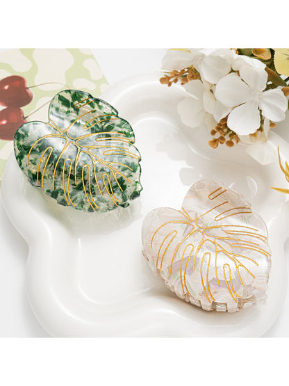 Beau - Minimalist Leaf Shaped Hair Claw Clip