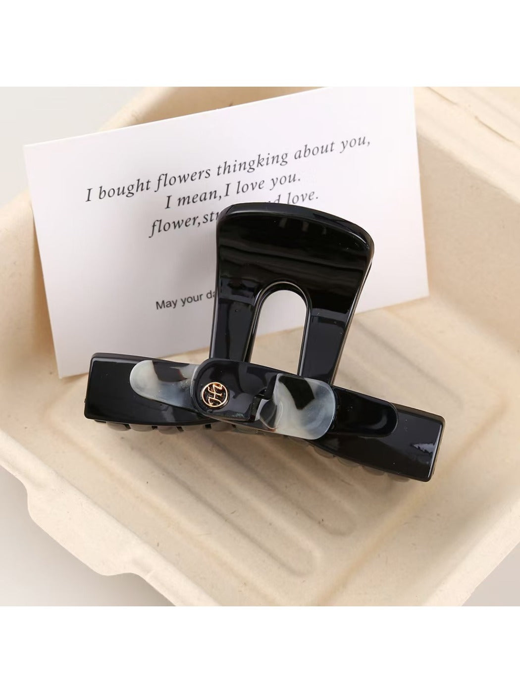 Beau - Minimalist Letter Claw Clip