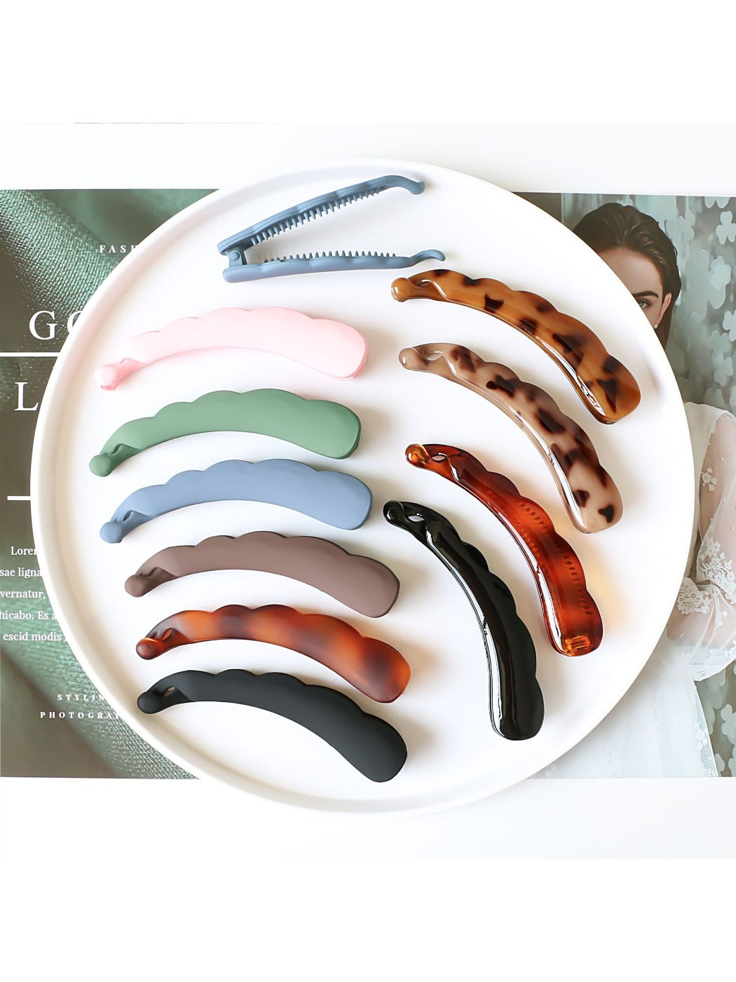Beau - Minimalist Solid Color Banana Clip