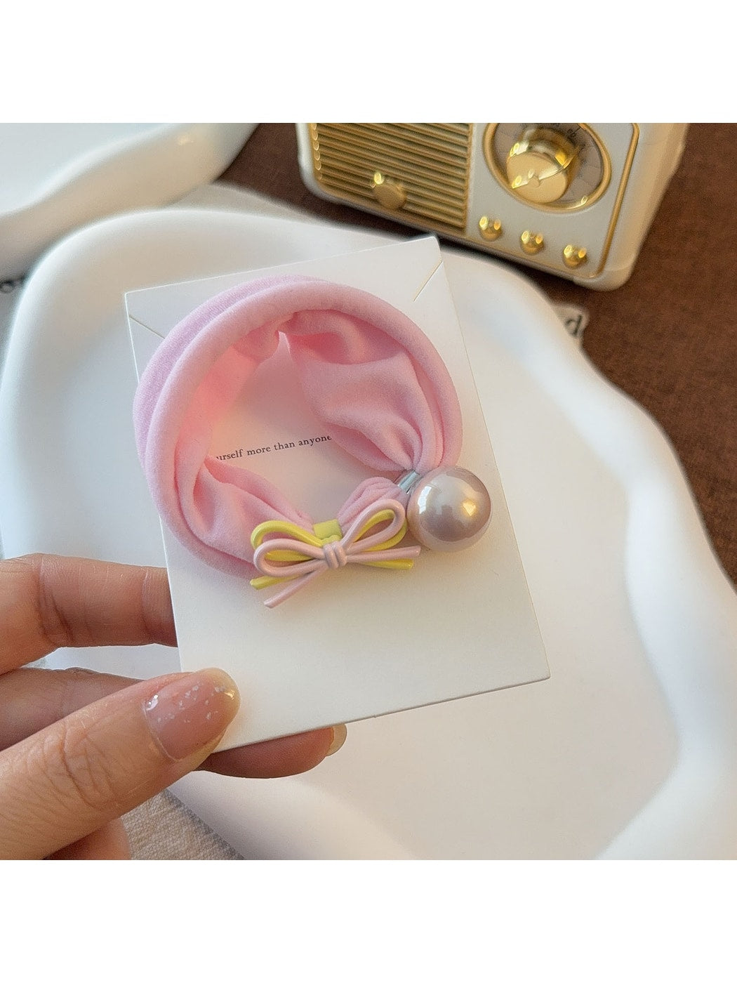 Gifty - Sweet Style Double Bow Decorative Scrunchie