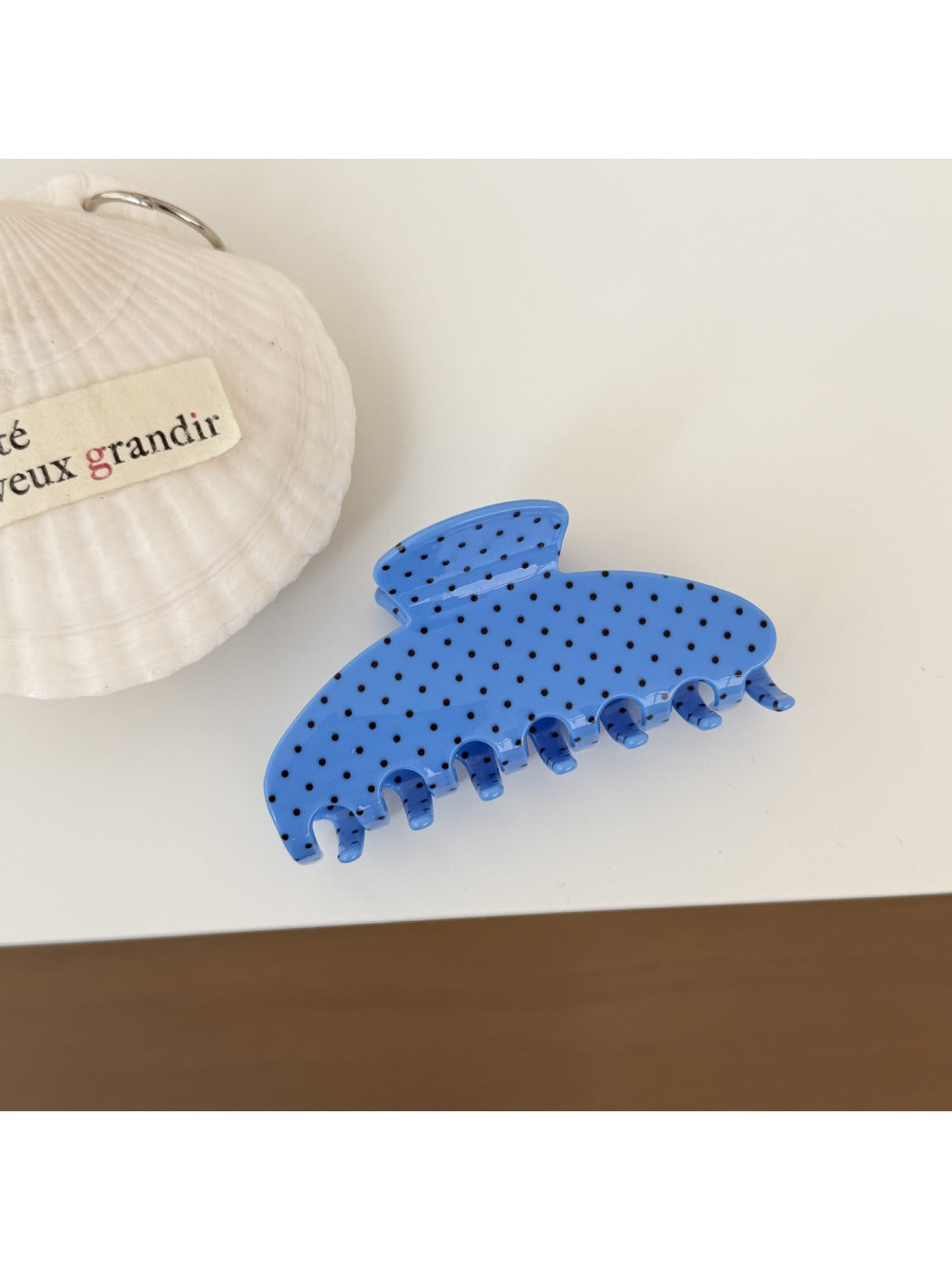 Beau - Polka Dot Flower Shape Claw Clip