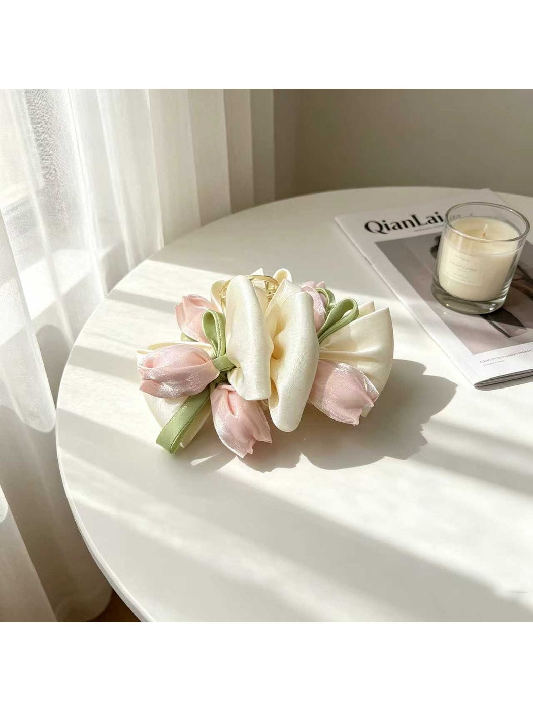 Beau - Tulip Bow Polyester Claw Hair Clip